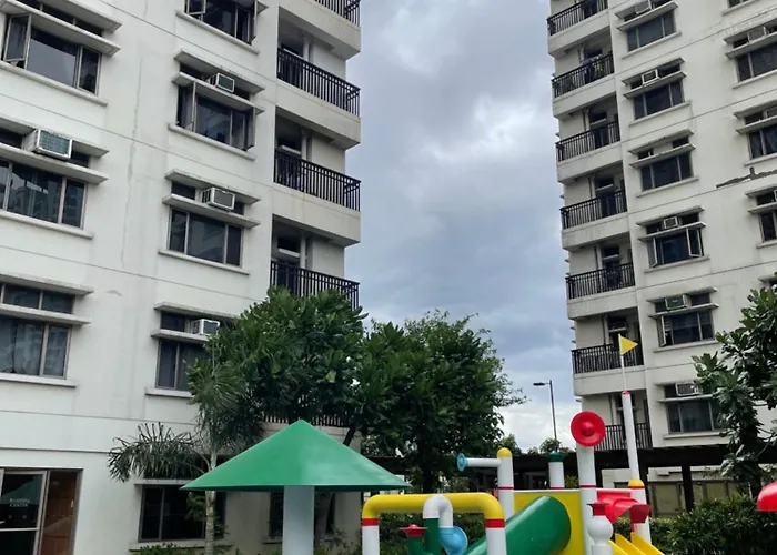 Plosius Rich At Manhattan Parkway, Araneta Manila